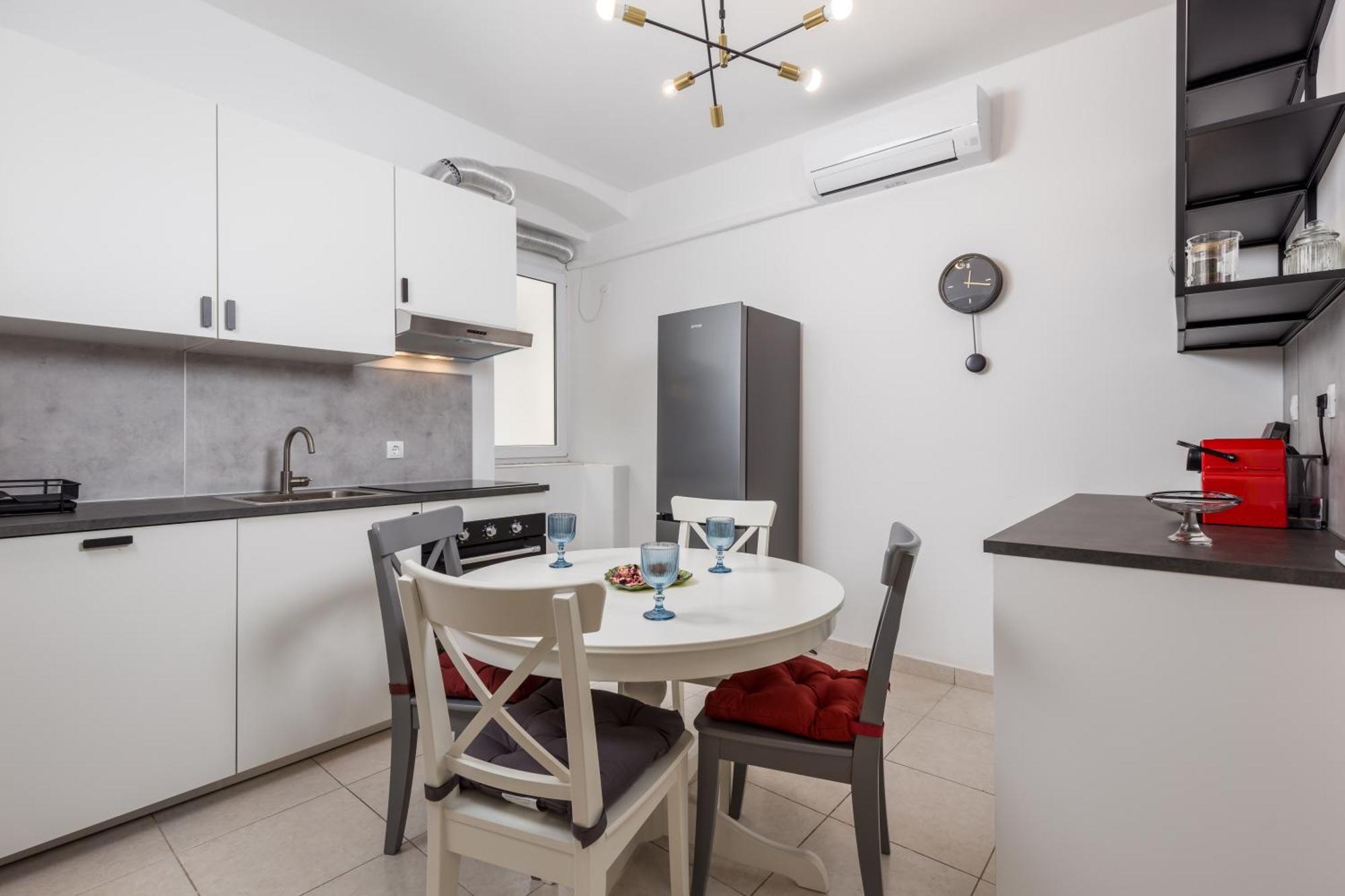 Sunshine Apartment Rijeka Exterior photo